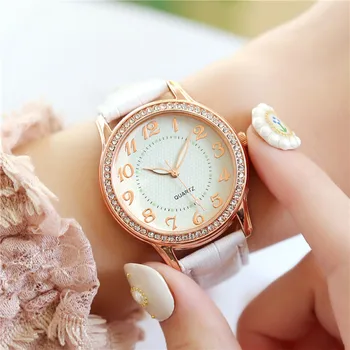 Часы с бриллиантовой инкрустацией Женские модные Светящиеся наручные часы Женский Кожаный ремень Кварцевые часы Наручные часы с цифровым циферблатом Изображение