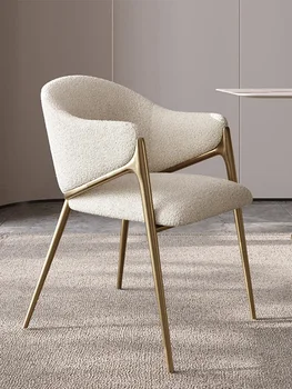 Легкий Роскошный обеденный стул в итальянском стиле, Домашний Современный Простой Кашемировый стул Ягненка Изображение