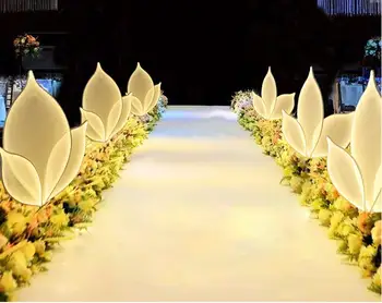 Новый свадебный реквизит glow lotus road lead T-образная зона приветствия, светодиодные декоративные фонари, креативное свадебное оформление Изображение