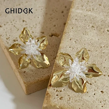 GHIDBK Массивные Позолоченные Серьги-гвоздики Blossom с прозрачным хрустальным цветком для Свадебной вечеринки с цветочным оформлением Золотая серьга Изображение