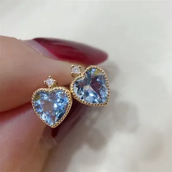 Посеребренные серьги с кристаллами Blue Heart CZ, простые роскошные блестящие серьги-гвоздики из циркона AAA для женщин, украшения для свадебной вечеринки Изображение
